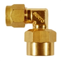 Show products in category SERTO - Verschraubungen - Messing - Winkelverschraubungen/-verteiler - Winkelverschraubung mit Übergangsmuffe SO 40030 Picture for category SERTO - Verschraubungen - Messing - Winkelverschraubungen/-verteiler - Winkelverschraubung mit Übergangsmuffe SO 40030