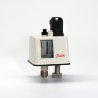 Show details for Danfoss - Druckschalter BCP5L, G 1/2, 2.00 - 16.00 bar, IP65, Art.Nr. : 017B0070 Picture of Danfoss - Druckschalter BCP5L, G 1/2, 2.00 - 16.00 bar, IP65, Art.Nr. : 017B0070