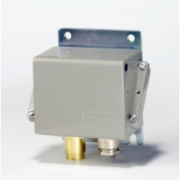 Show details for Danfoss - Druckschalter KPS35, G 1/4, 0.00 - 8.00 bar, IP67, Art.Nr. : 060-310566 Picture of Danfoss - Druckschalter KPS35, G 1/4, 0.00 - 8.00 bar, IP67, Art.Nr. : 060-310566